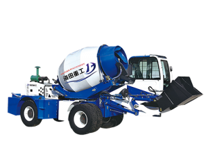 核心优势解析：为何选择自动上料搅拌车？