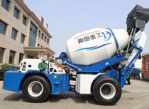 自上料搅拌车的出现加快的混凝土行业的作业效率