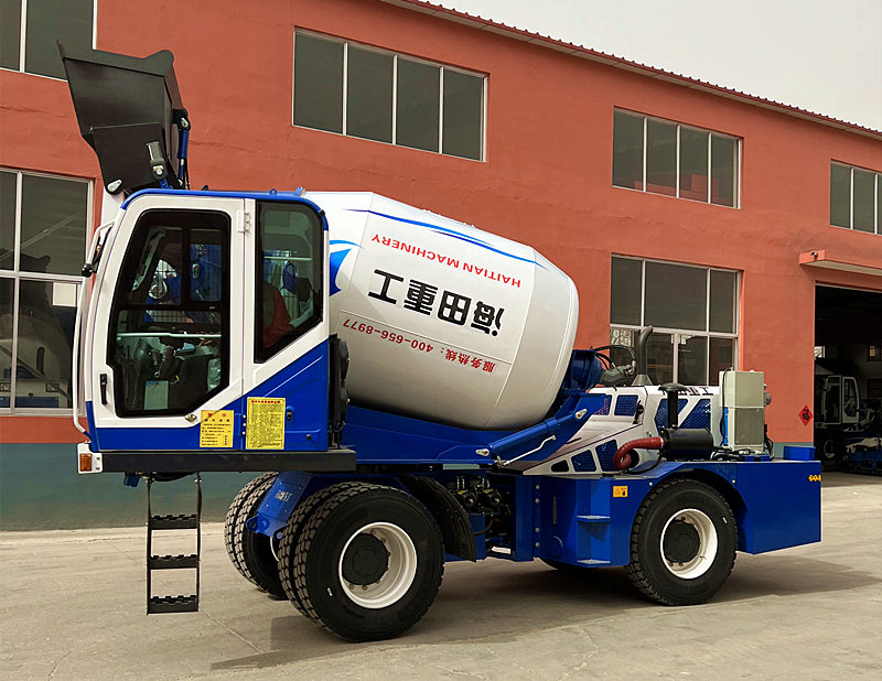 自上料搅拌车能自动上水吗？(图1)